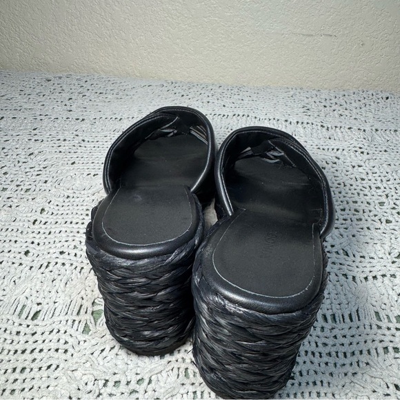 Vince Black Leather Wedges *Gilian Espadrille Wedges* Size 8.5 - Picture 7 of 7